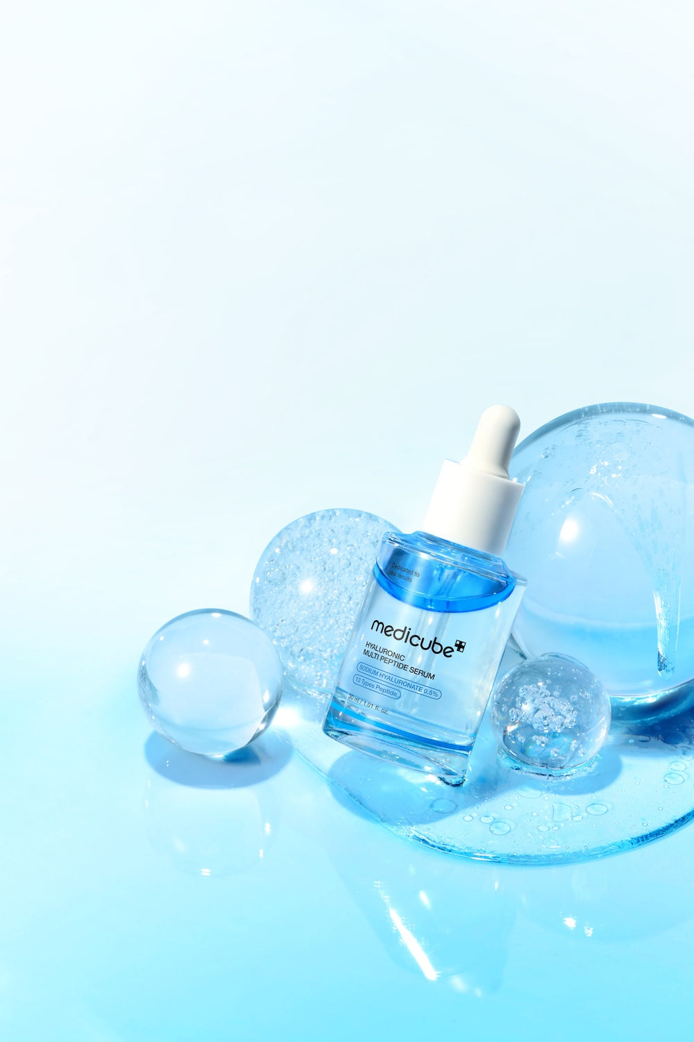 Medicube Hyaluronic Multi Peptide Serum (30ml)