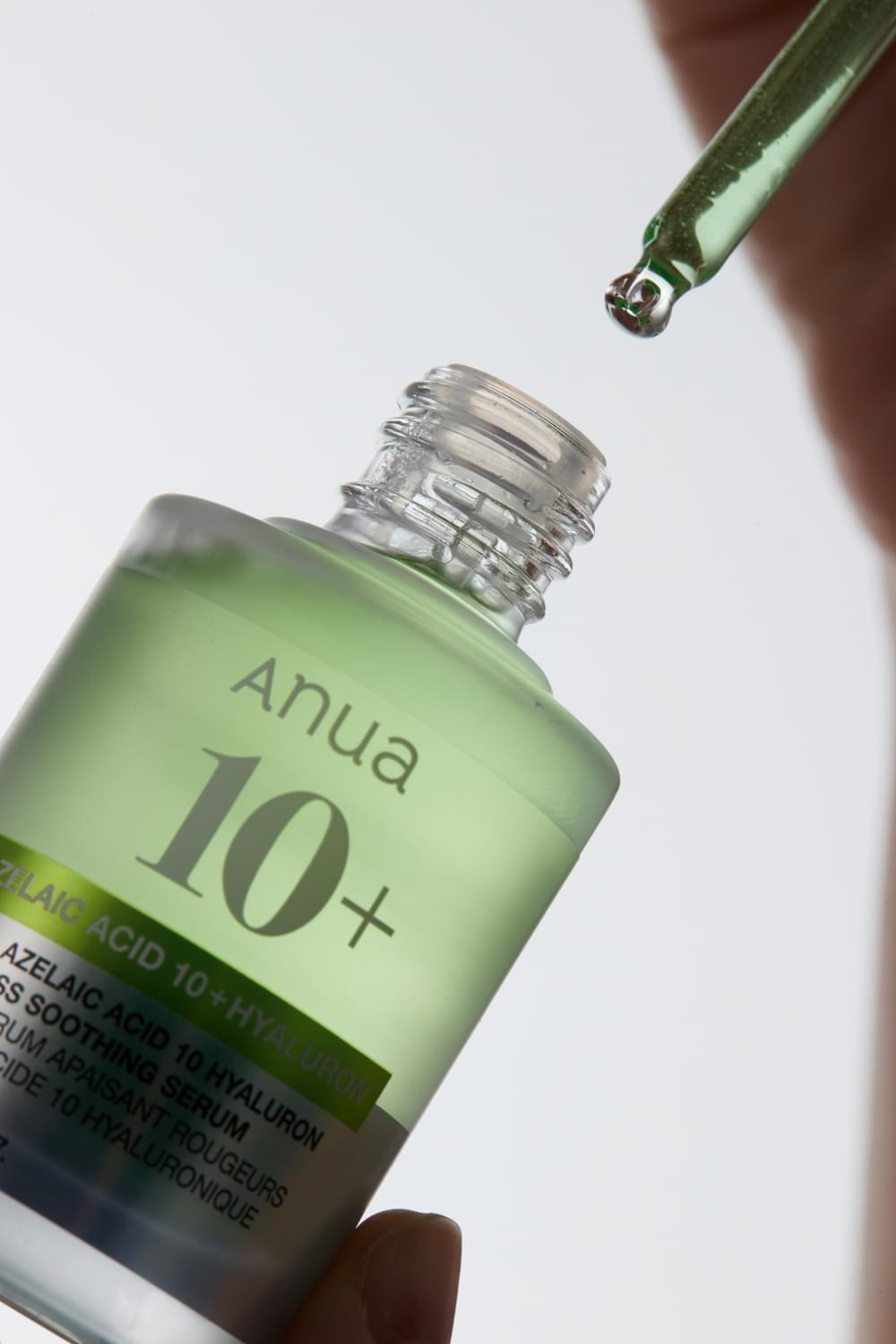 Anua Azelaic Hyaluron Soothing Serum 30ml facial serum in a glass dropper bottle