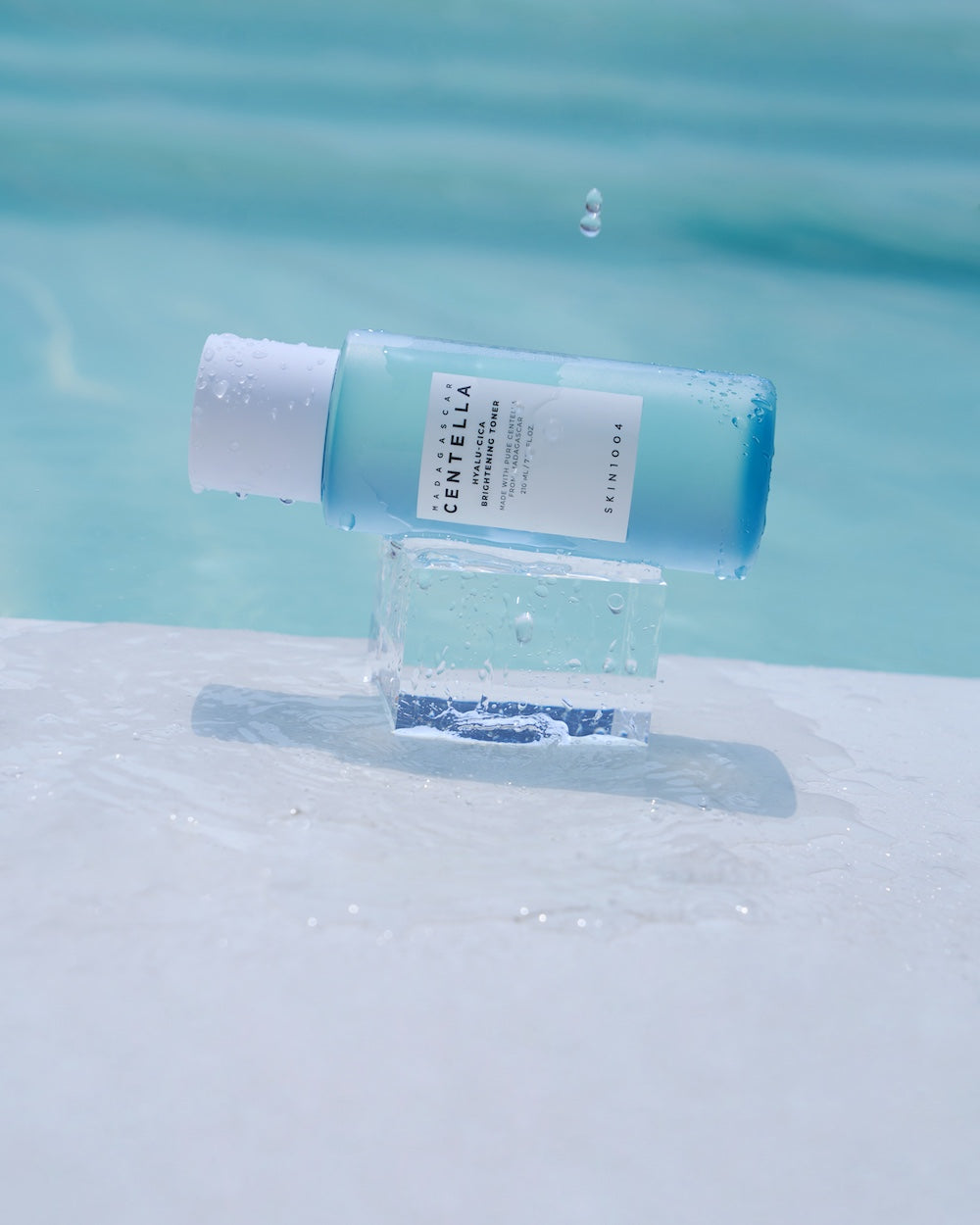 SKIN1004 Madagascar Centella Hyalu-Cica Brightening Toner 210ml hydrating facial toner